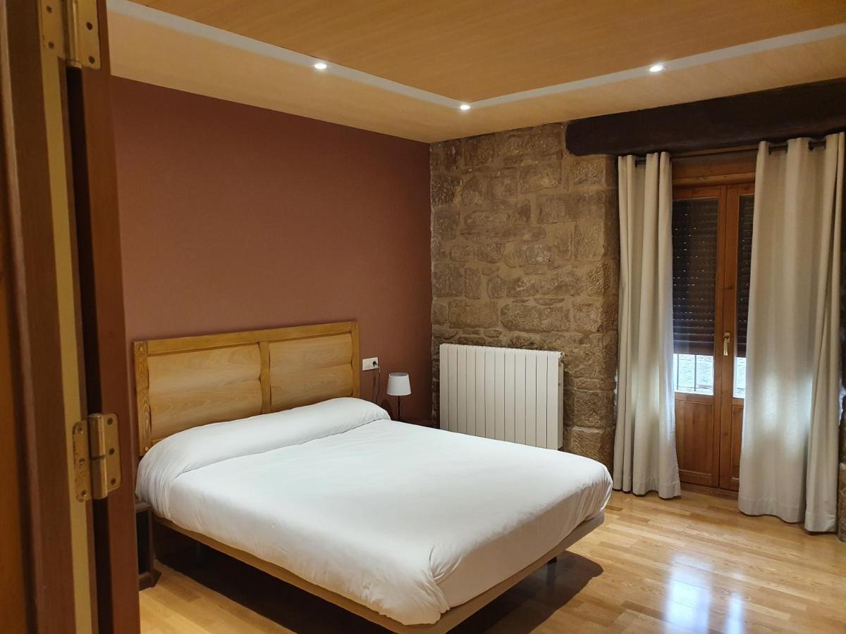 Hostal Rural 18 De Abril Olite Dış mekan fotoğraf