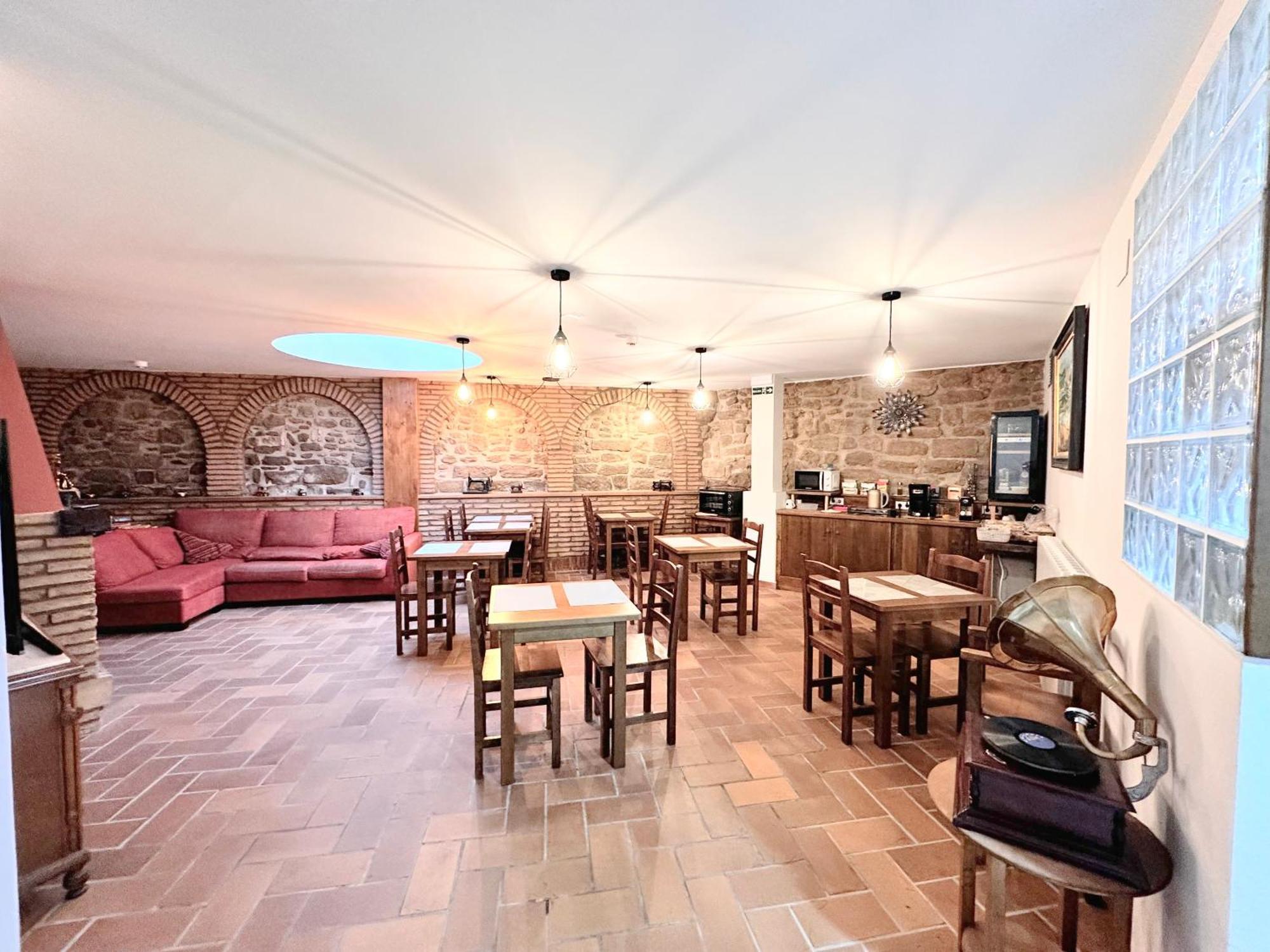Hostal Rural 18 De Abril Olite Dış mekan fotoğraf