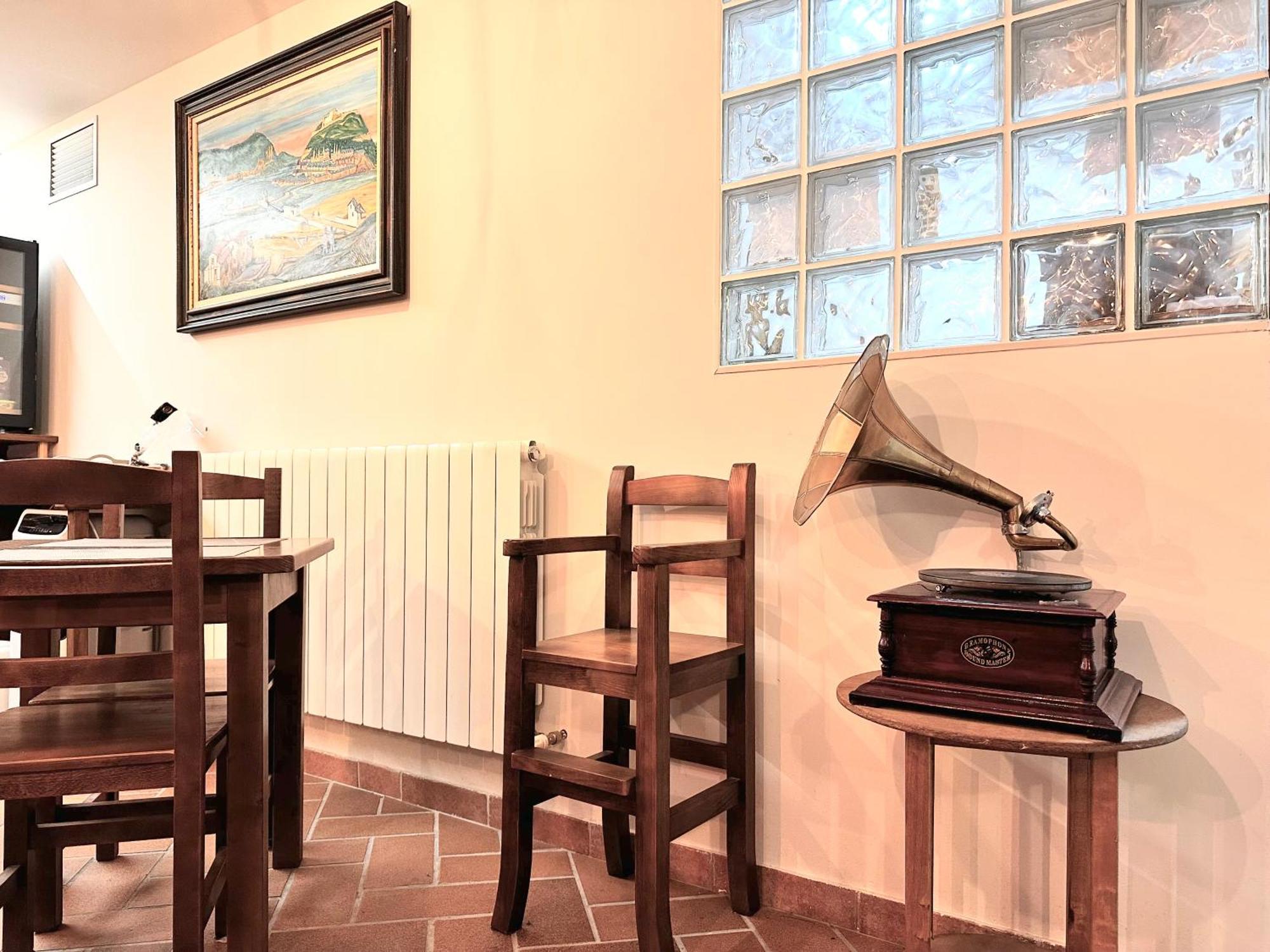 Hostal Rural 18 De Abril Olite Dış mekan fotoğraf